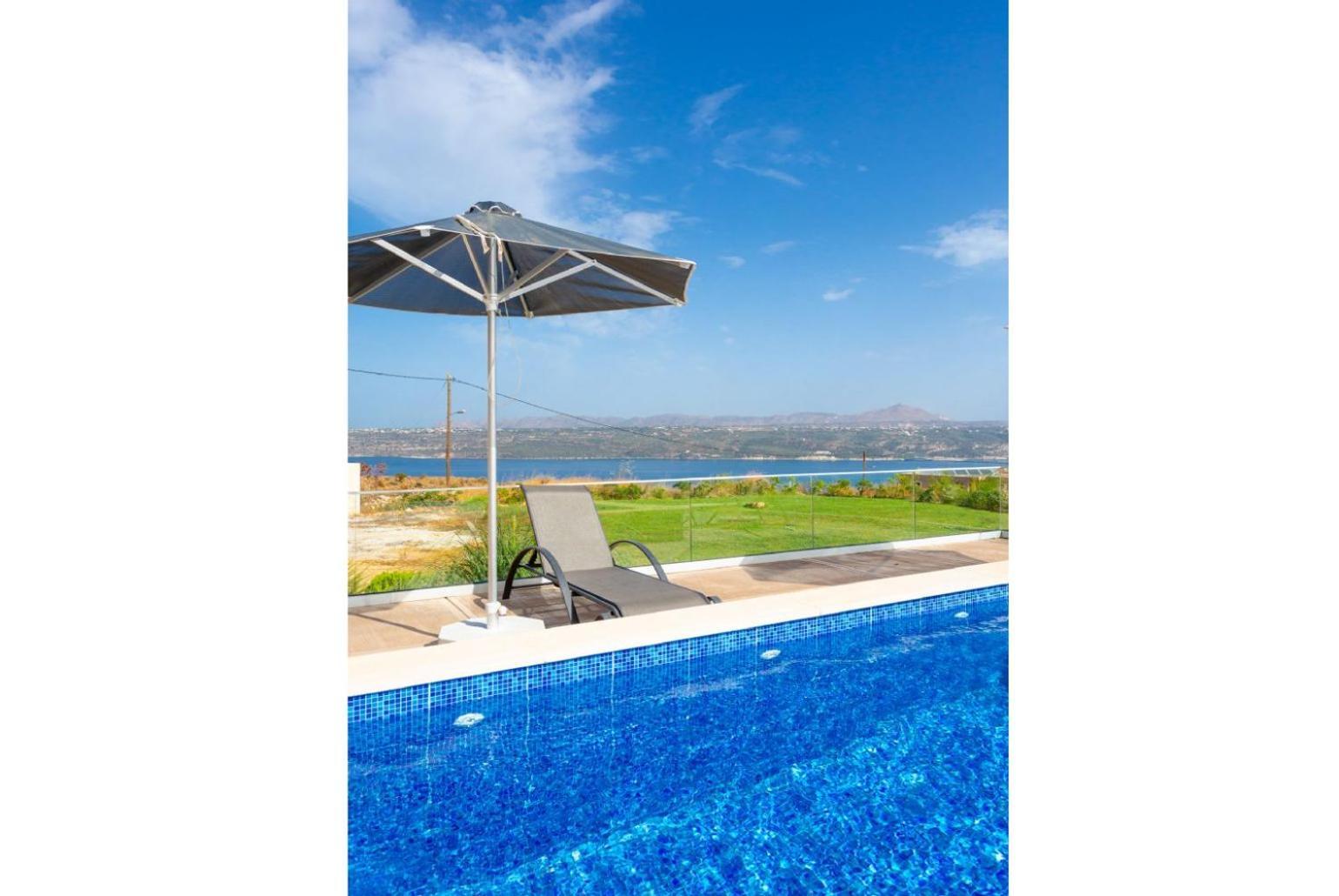 Villa Lulla Beritiana Екстер'єр фото